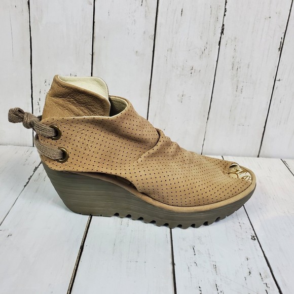 Fly London YEMA Oil Suede Open-toed Bootie Womens 6.5-7 (EU 37) Tan Ankle - Picture 2 of 13